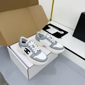 CHANEL SNEAKERS – CNS020