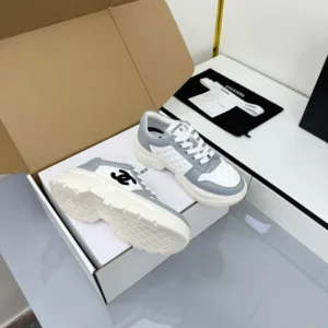 CHANEL SNEAKERS – CNS020