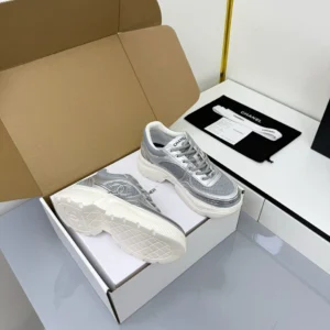 CHANEL SNEAKERS – CNS021