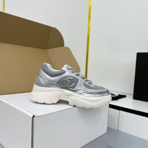 CHANEL SNEAKERS – CNS021