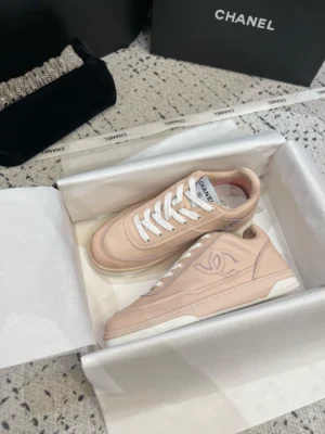 CHANEL SNEAKERS – CNS024