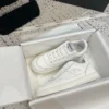 CHANEL SNEAKERS – CNS025