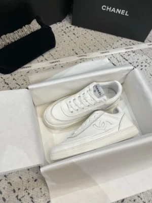 CHANEL SNEAKERS – CNS025