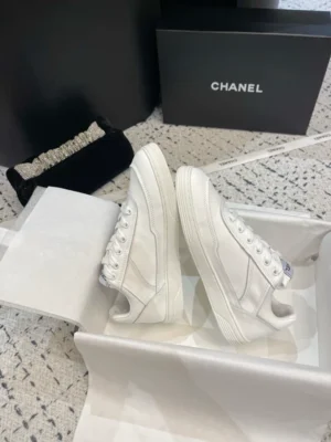 CHANEL SNEAKERS – CNS025
