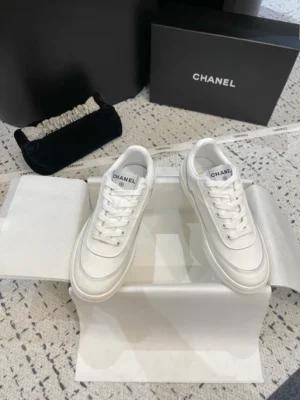 CHANEL SNEAKERS – CNS025