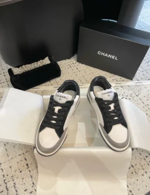 CHANEL SNEAKERS – CNS028