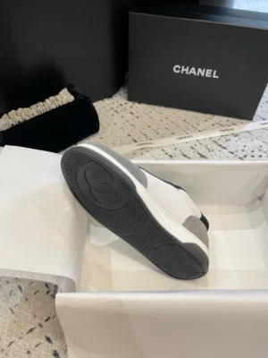 CHANEL SNEAKERS – CNS028