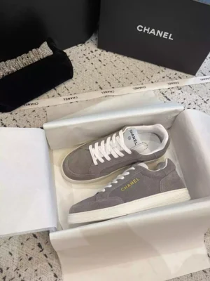 CHANEL SNEAKERS – CNS030