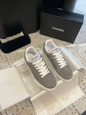 CHANEL SNEAKERS – CNS030