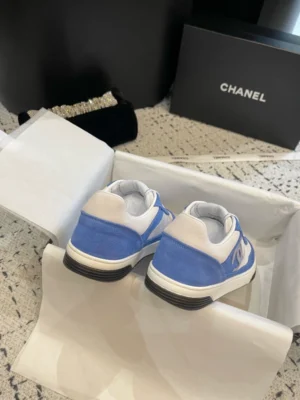 CHANEL SNEAKERS – CNS032