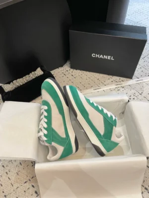 CHANEL SNEAKERS – CNS033