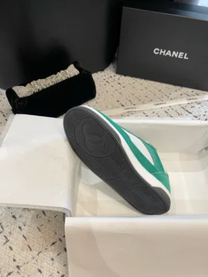 CHANEL SNEAKERS – CNS033