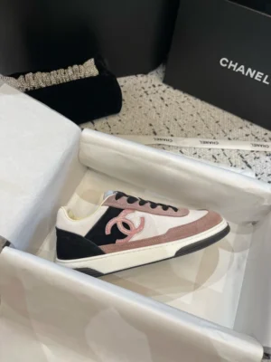 CHANEL SNEAKERS – CNS035