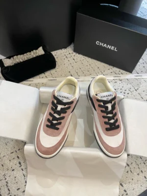 CHANEL SNEAKERS – CNS035