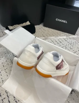 CHANEL SNEAKERS – CNS037