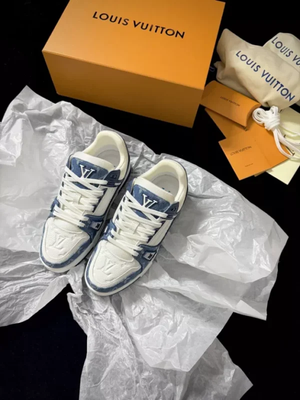 LOUIS VUITTON TRAINER SNEAKERS – LSVT427