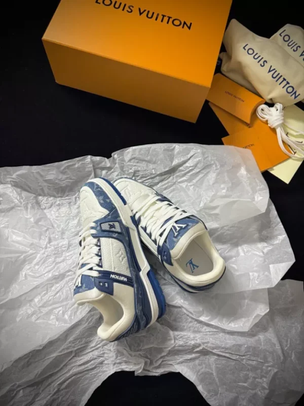 LOUIS VUITTON TRAINER SNEAKERS – LSVT427